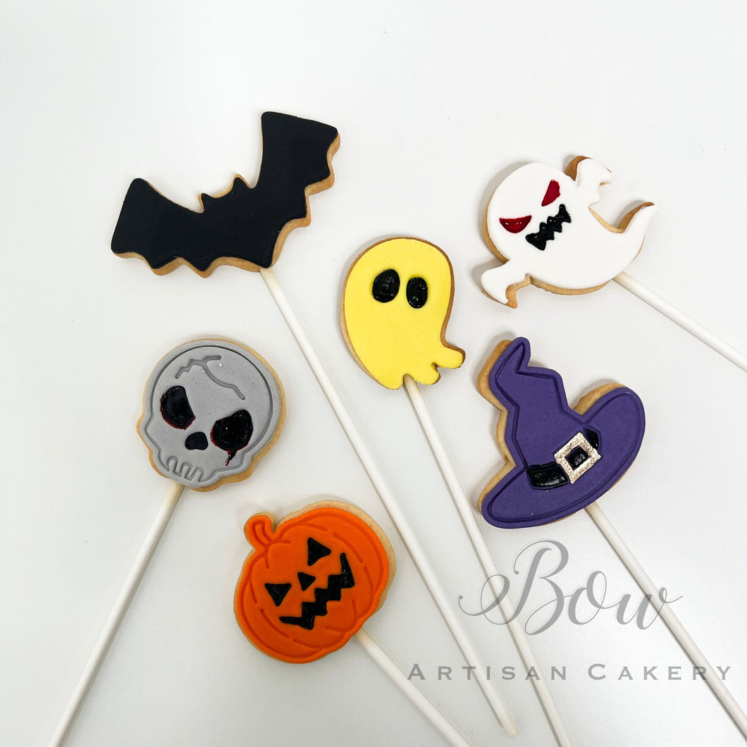 BOOO! Halloween Cookie Pops