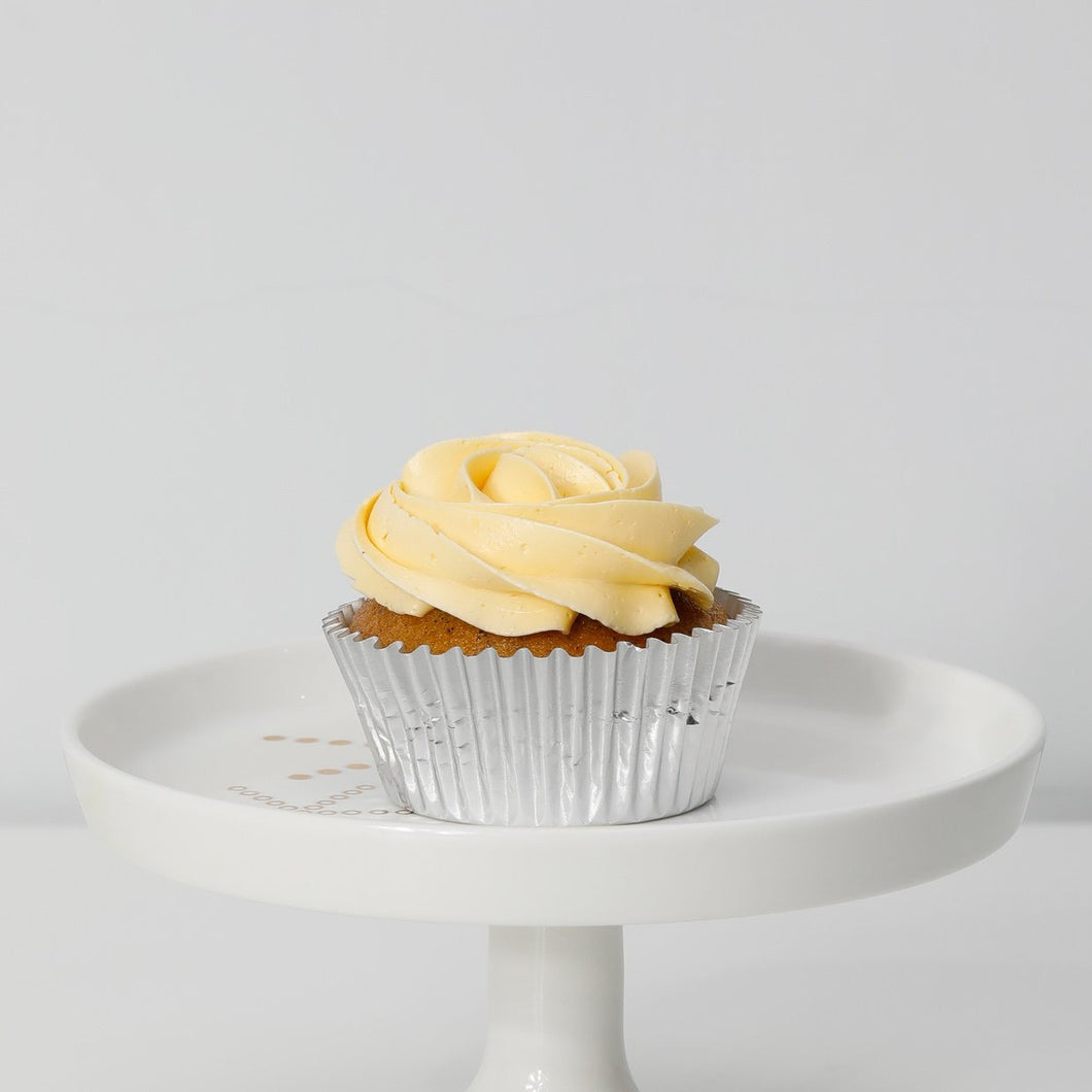 Passionfruit Earl Grey Cupcake
