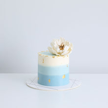 Signature Peony Ombré Cake