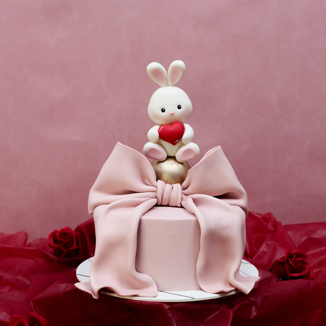 Love Heart Bunny with a Bow [Petite]