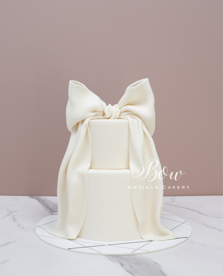 Cake with a Grande Bow [Petite Two Tier]