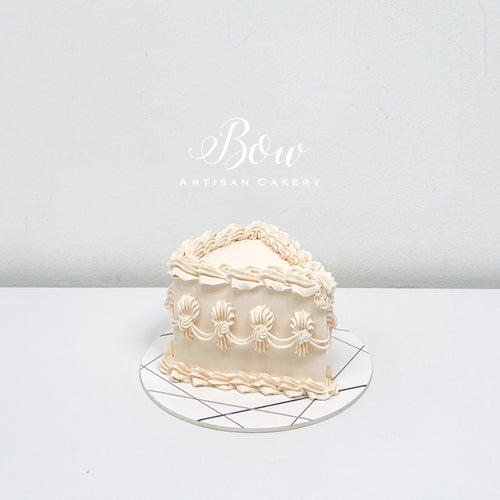 A Vintage Piece of Cake [Mini]