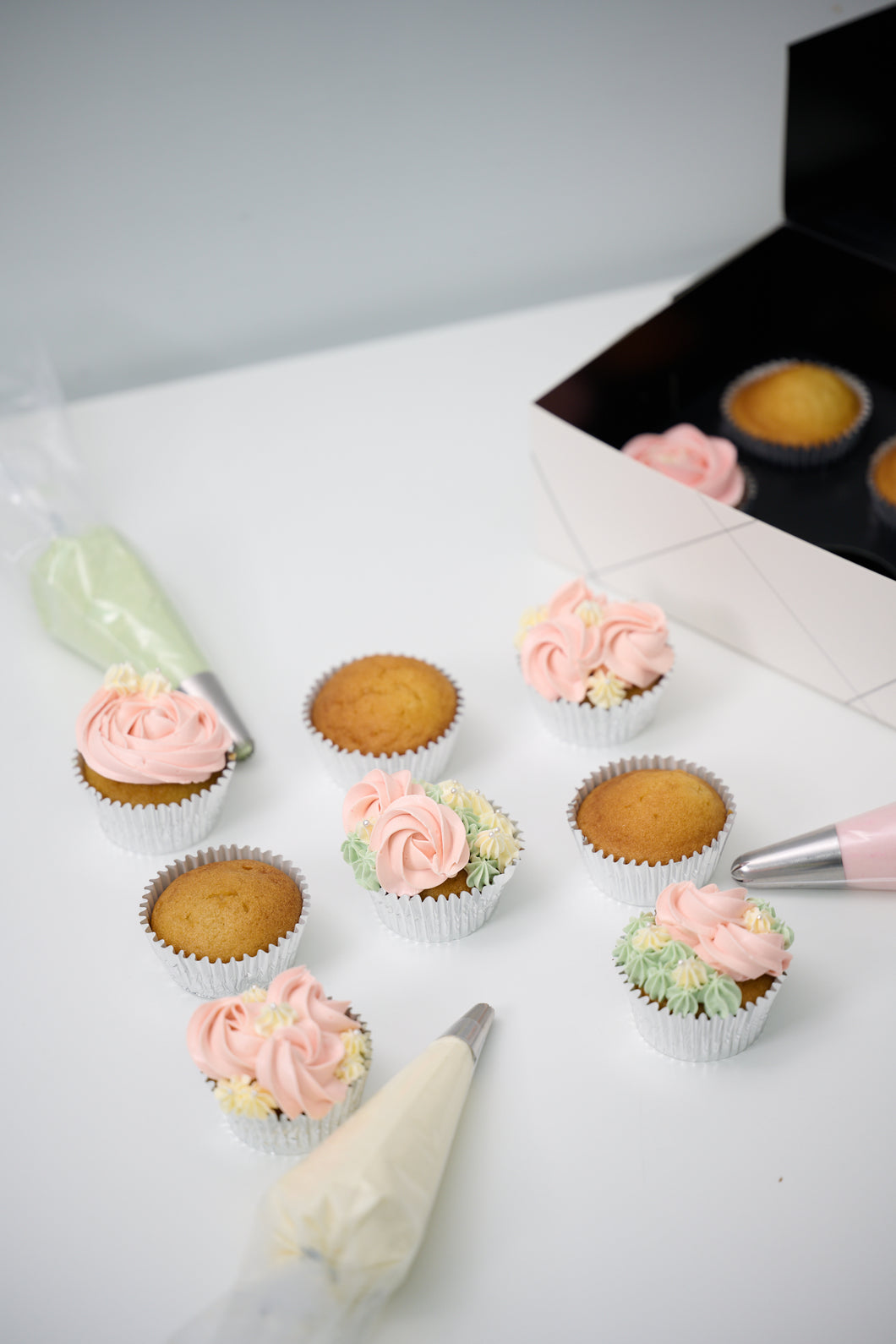 Cupcake D.I.Y. Decorating Kit