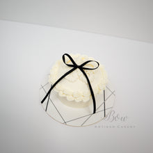 The Cupcake Cake Vintage [Petite]