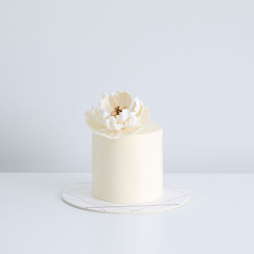 Signature Peony Cake - White on White