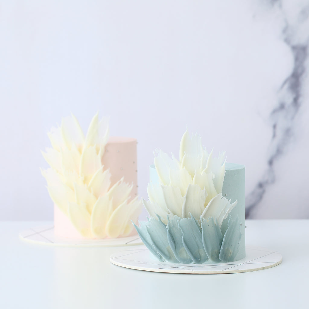 Feather Cake | BOW Artisan Cakery | Occasion Cake | Hong Kong